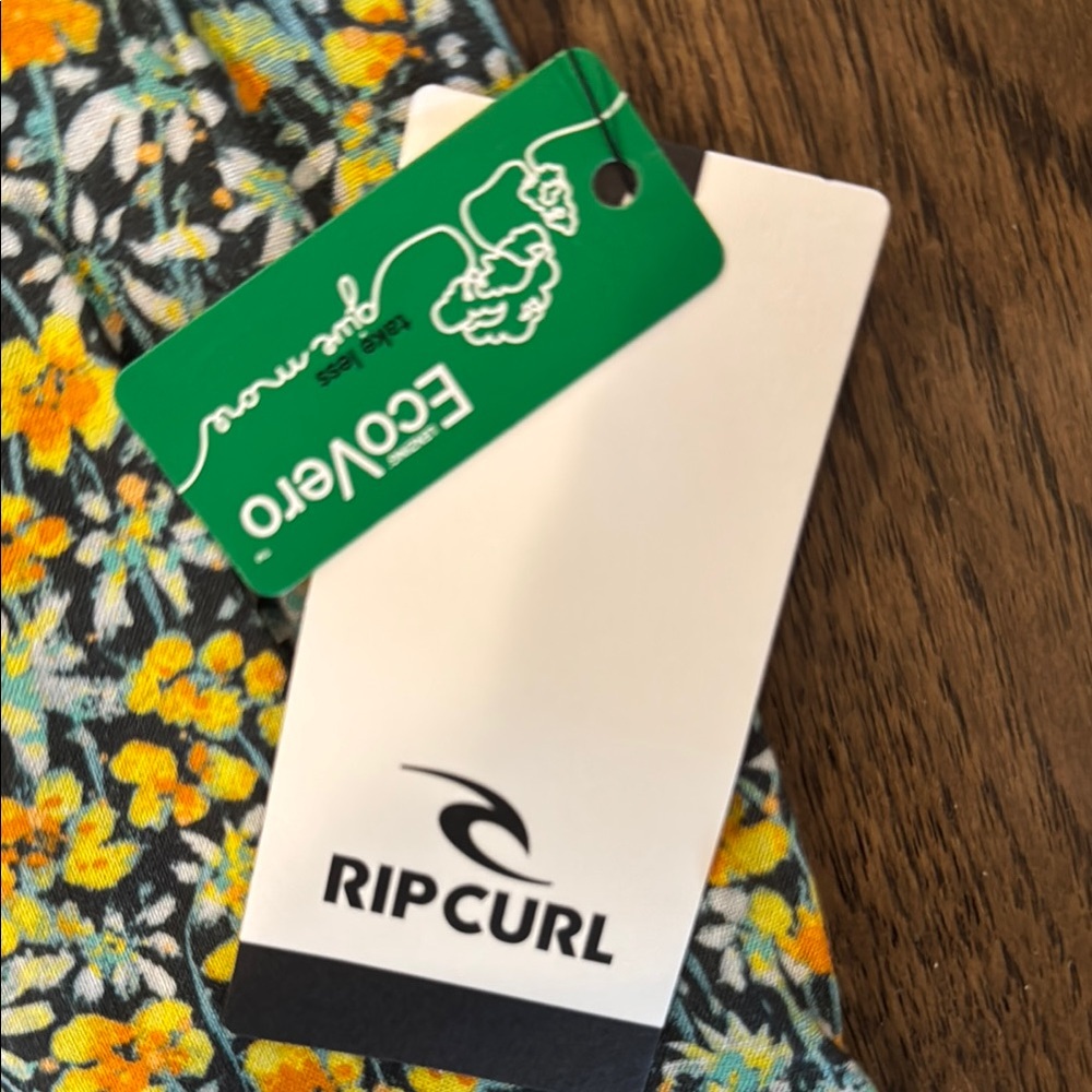Rip Curl Xl Nwt Fun Times Short Sleeve Floral Hawaiian Shirt Ripcurl View 3